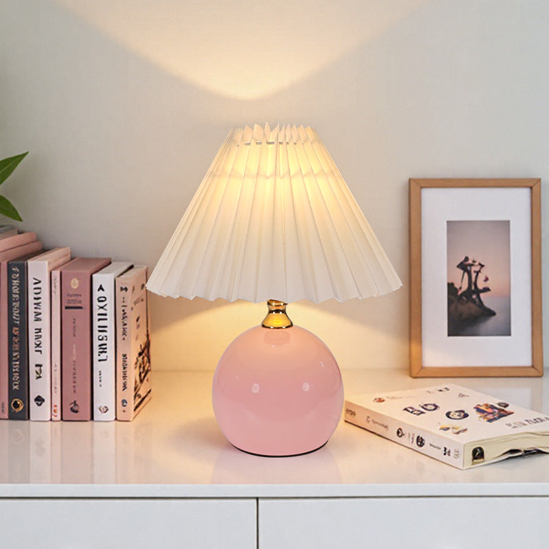 The One Bedside Detail That Changed My Evenings (It’s Not What You Think)